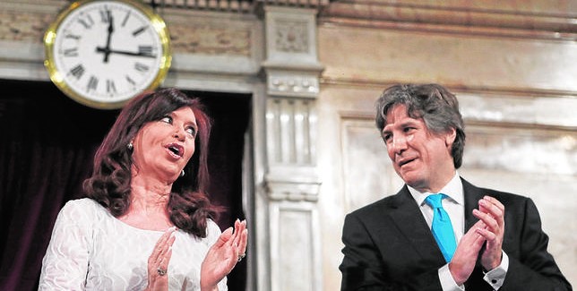 Los «fondos buitre» sobrevuelan la Argentina de Kirchner