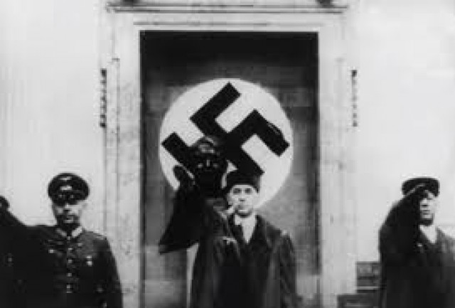 Hitler y su control de la Justicia