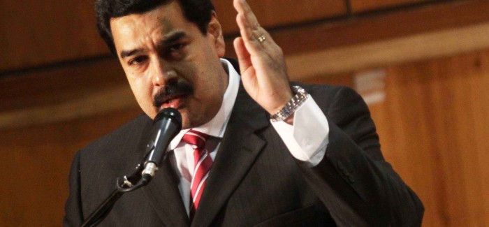 Así Nicolás Maduro como Francisco Franco