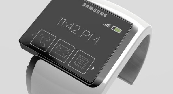 Samsung se adelanta a Apple con el reloj inteligente